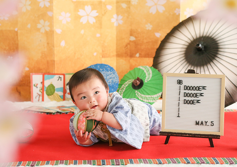 日々成長する子供の写真を、綺麗に撮っていただきました。