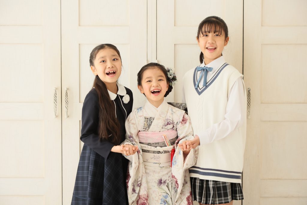 兄弟＆姉妹ポーズ集
